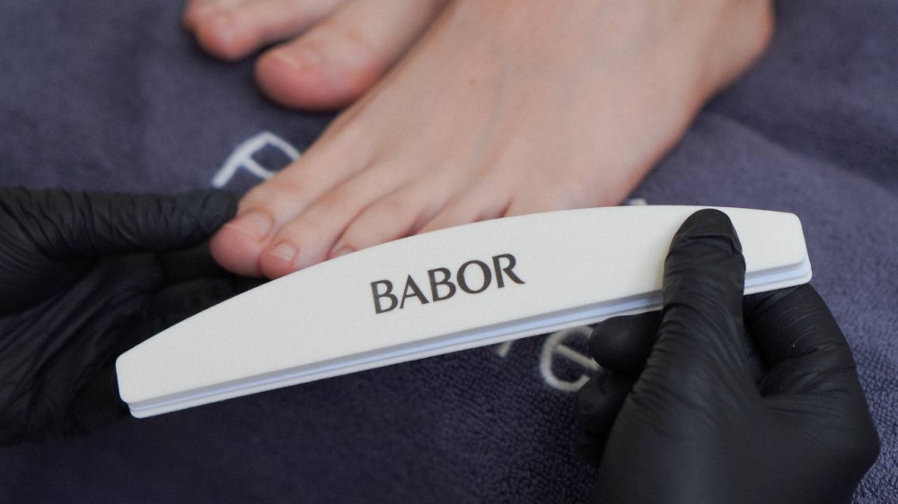 Педикюр женский