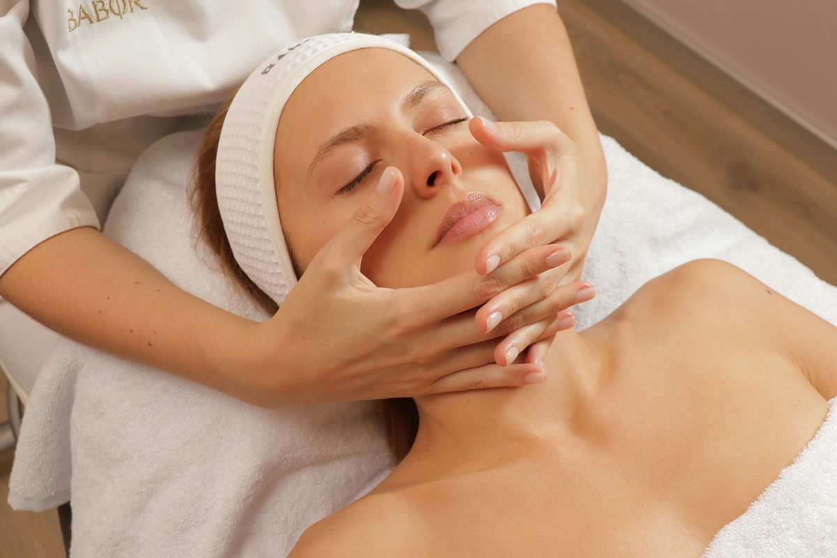 Уход лифтинг доктор BABOR