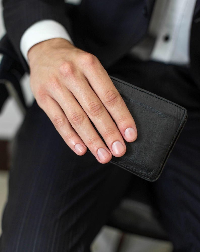 Мужской маникюр